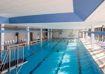 Hallenbad Freiamt (2)